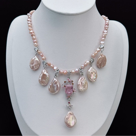 X312 Handmade Freshwater Baroque Pearl Necklace